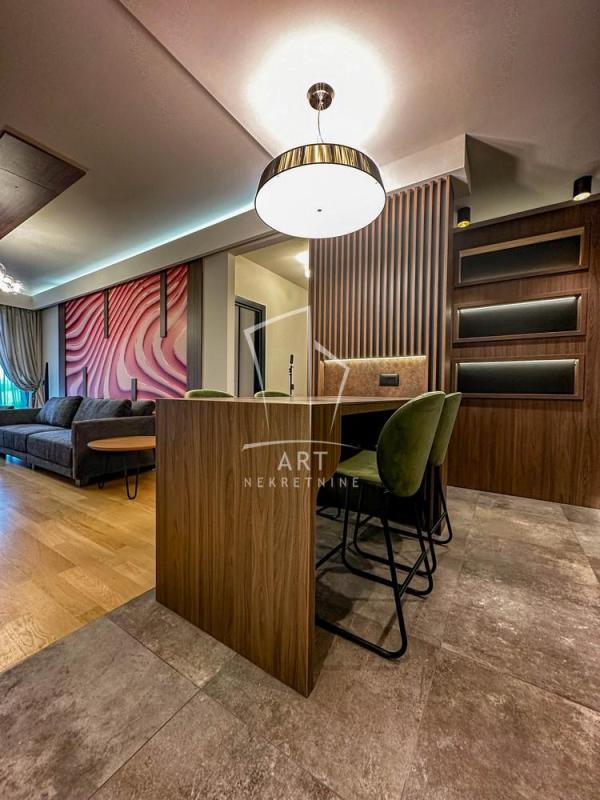 Slika 4 - Omladinskih brigada, Trosoban stan za izdavanje, 82m2, 1.800€