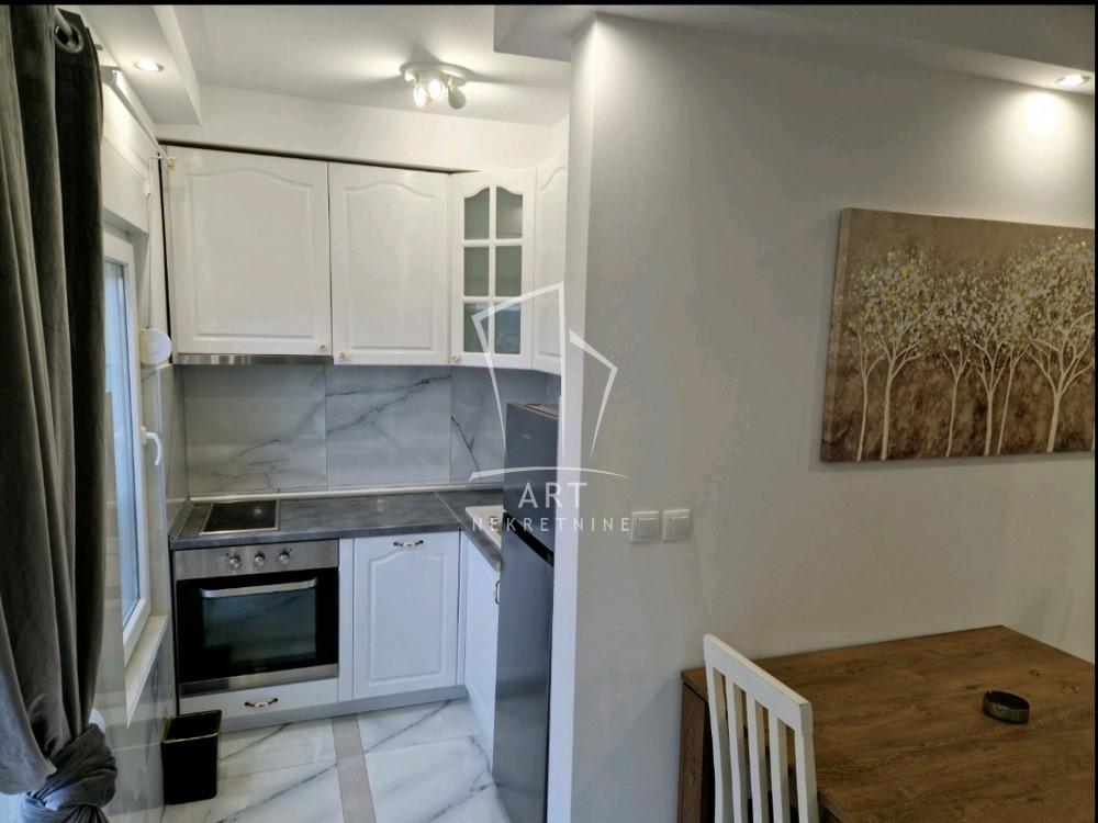 Slika 2 - Podmorničara Đorđa Mitrovića, Jednoiposoban stan za izdavanje, 33m2, 450€