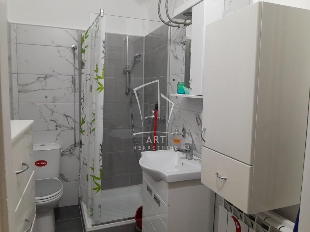 Slika 3 - Njegoševa,  Lokal za izdavanje, 25m2, 500€