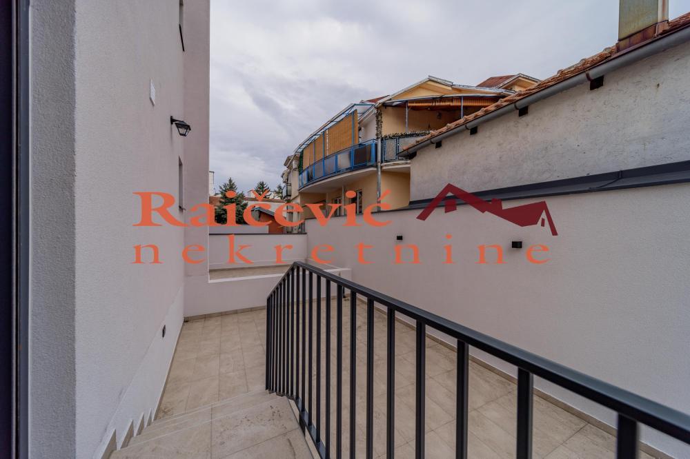 Slika 6 - Cvetkova pijaca, Četvorosoban stan na prodaju, 75m2, 260.000€