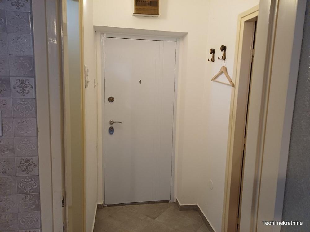 Slika 9 - Pabla Nerude, Jednoiposoban stan na prodaju, 35m2, 99.000€