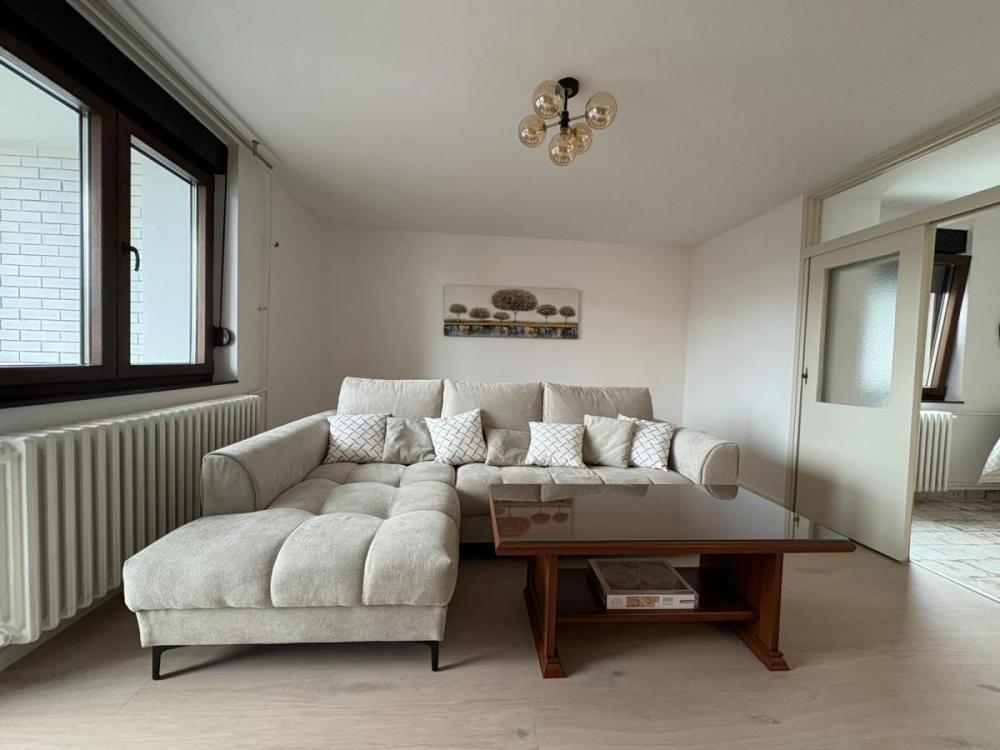 Glavna slika -Dvoiposoban stan na prodaju, 66m2, 195.000€