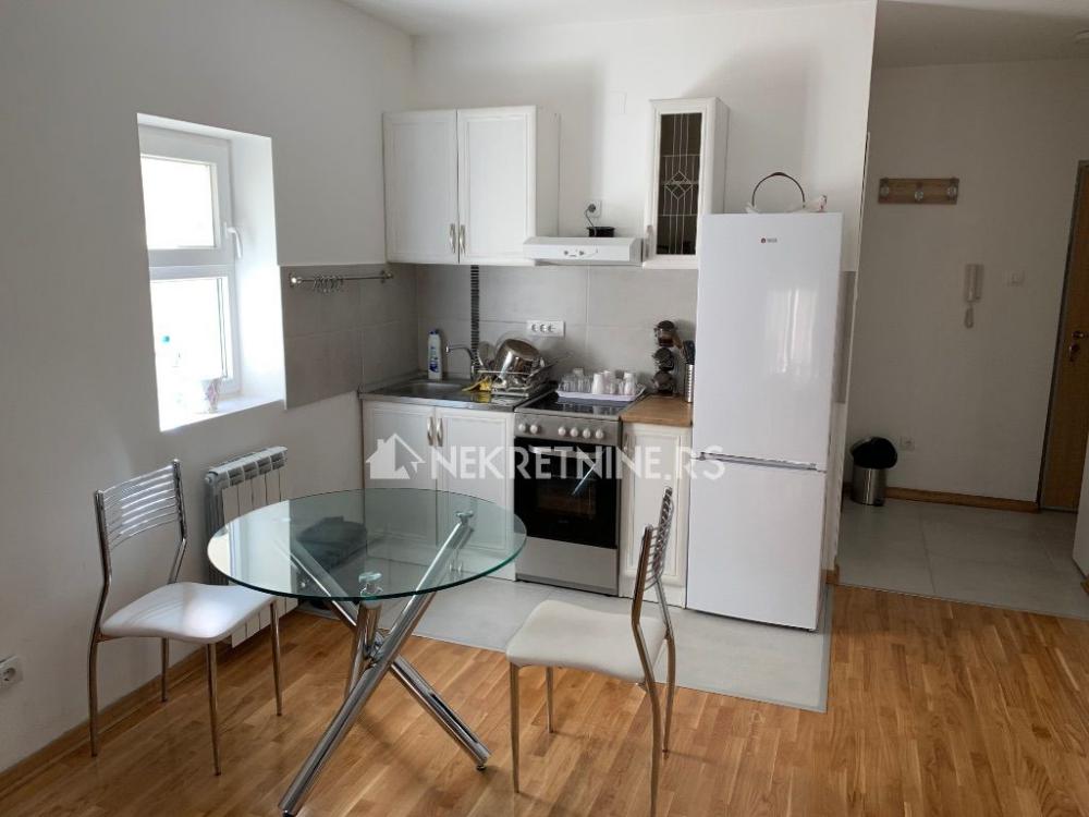 Slika 2 - Braće Kovač, Jednosoban stan za izdavanje, 29m2, 400€