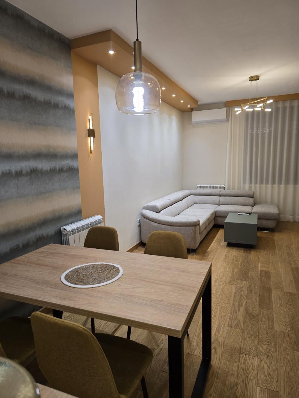 Slika 1 - Primorska, Dvosoban stan za izdavanje, 52m2, 900€