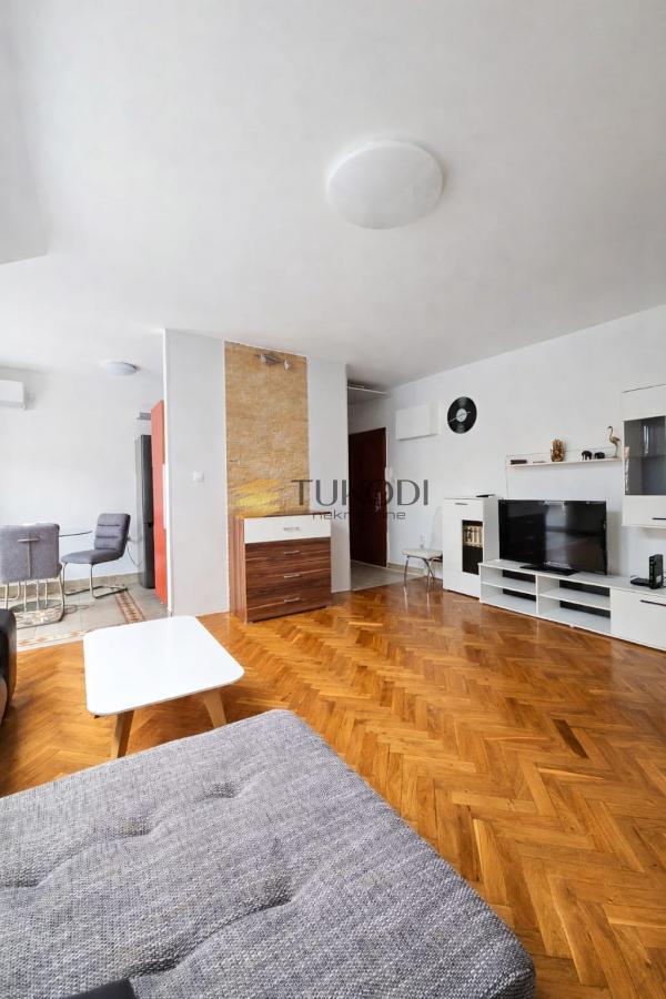 Slika 1 - Dvosoban stan za izdavanje, 52m2, 550€