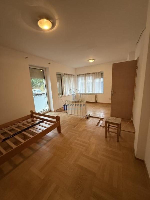 Slika 4 - Četvorosoban stan na prodaju, 93m2, 265.000€