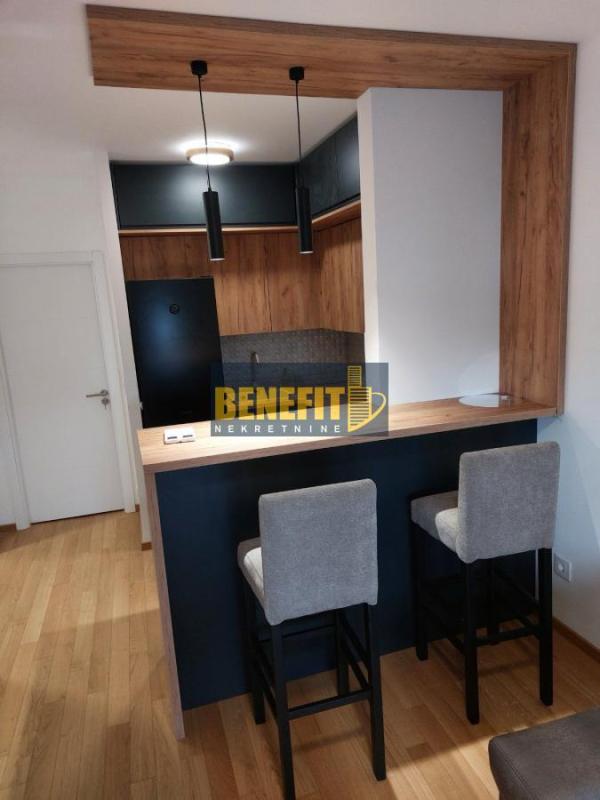 Slika 1 - Jednoiposoban stan za izdavanje, 38m2, 600€