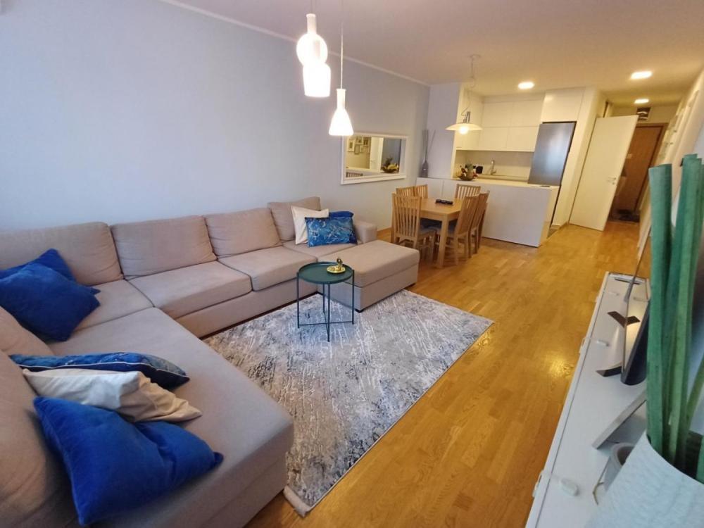 Glavna slika -Trosoban stan za izdavanje, 65m2, 800€