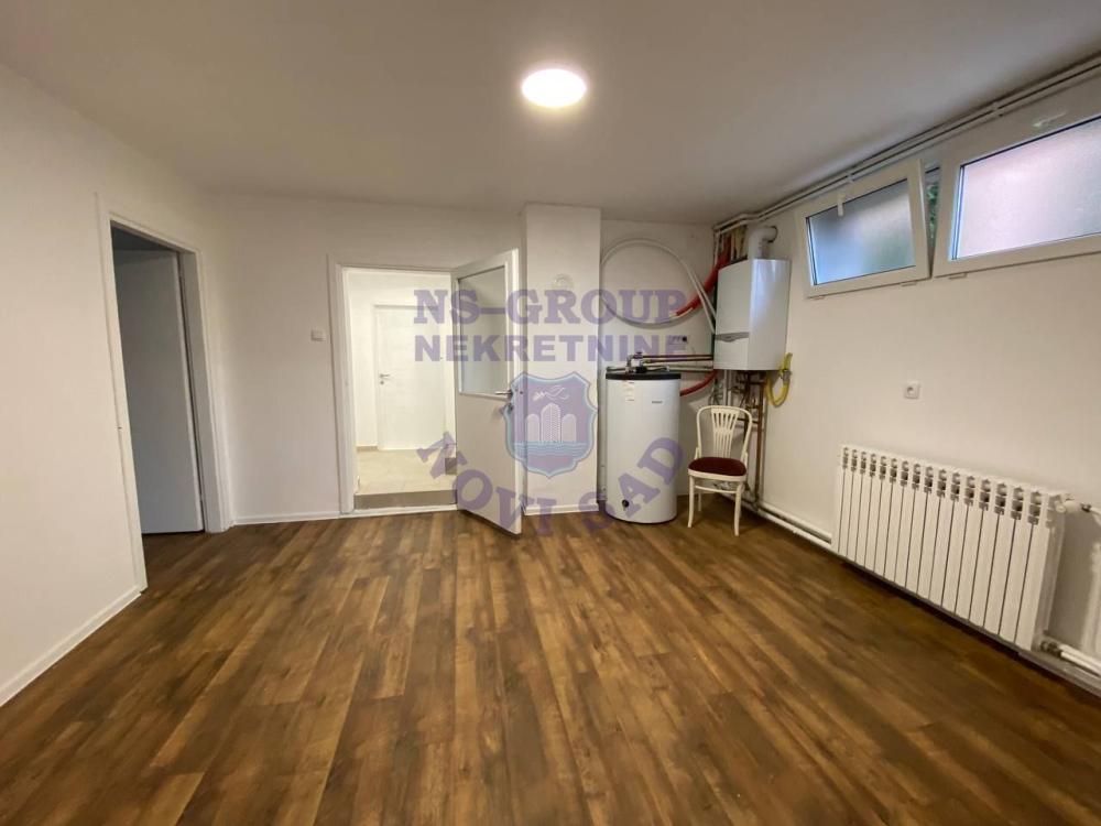 Slika 2 -  Kuća na prodaju, 360m2, 247.200€