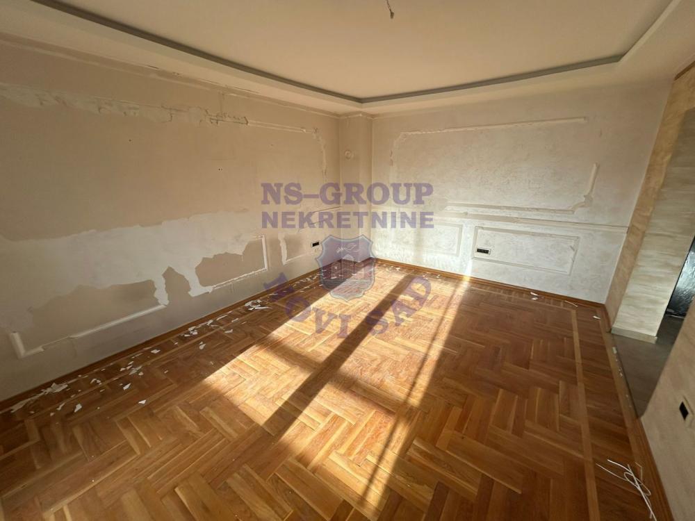 Glavna slika -Četvorosoban stan na prodaju, 109m2, 226.600€