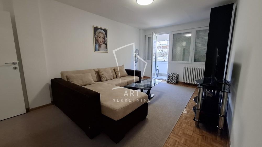 Slika 1 - Bulevar Zorana Đinđića, Trosoban stan za izdavanje, 68m2, 1.000€