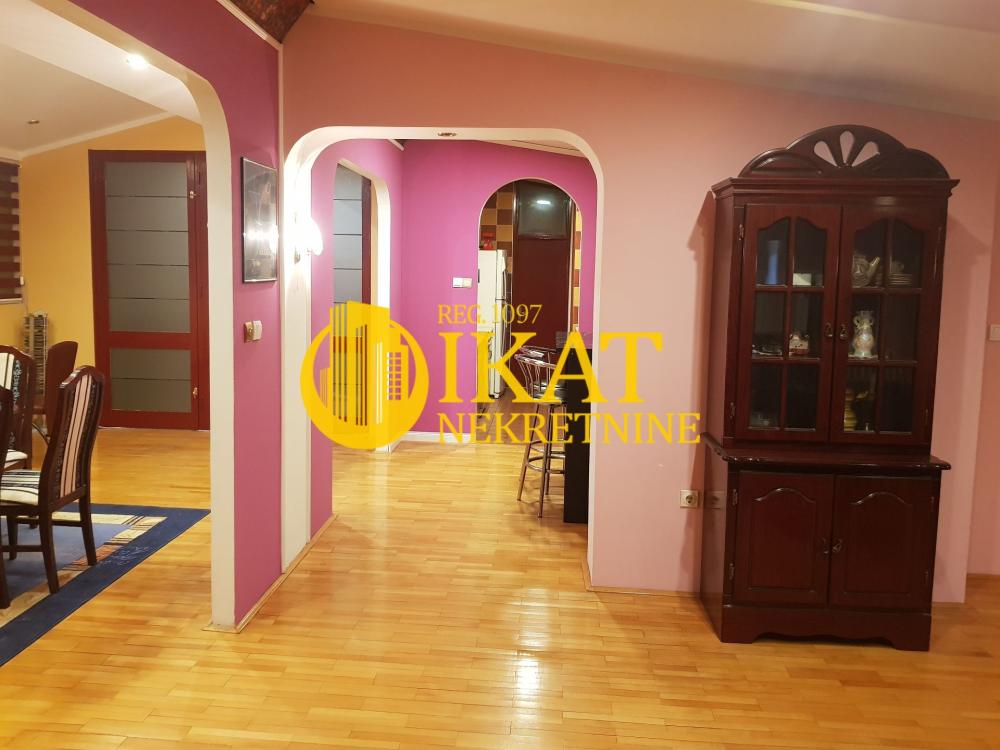 Slika 2 - Četvorosoban stan na prodaju, 142m2, 459.000€