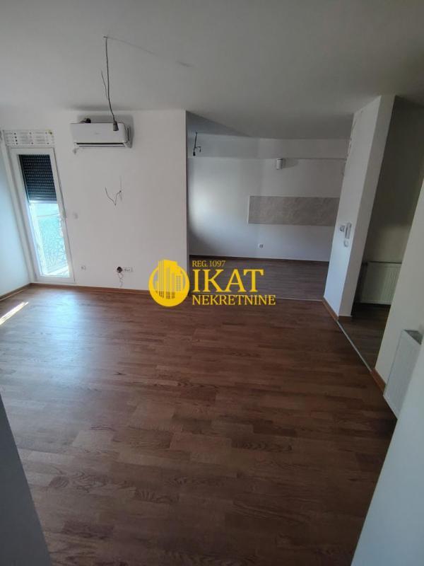 Glavna slika -Dvoiposoban stan na prodaju, 60m2, 114.000€