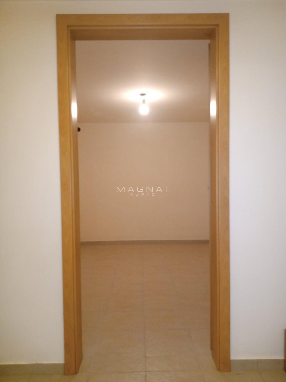 Slika 11 - Medakovićeva, Trosoban stan na prodaju, 74m2, 133.000€