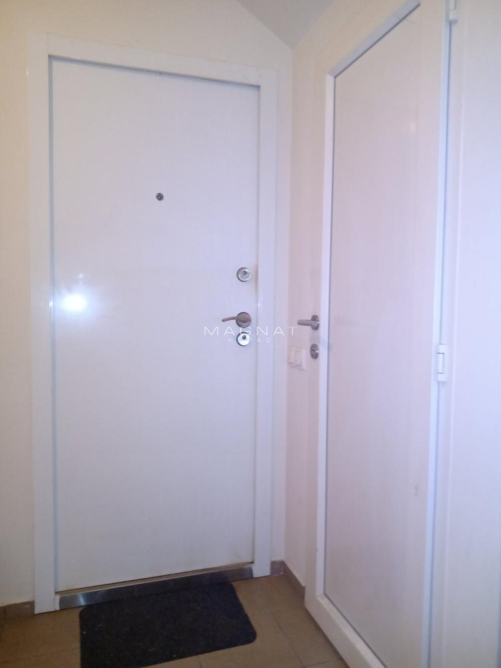 Slika 3 - Medakovićeva, Trosoban stan na prodaju, 74m2, 133.000€