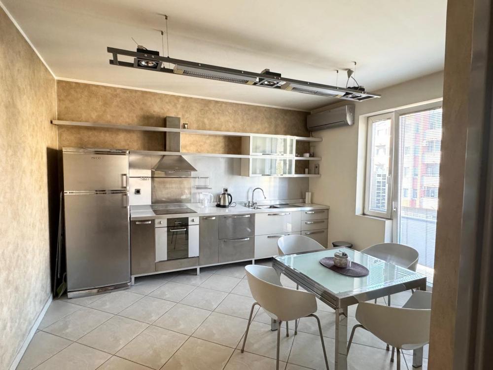 Slika 8 - Bulevar Despota Stefana, Dvosoban stan za izdavanje, 60m2, 650€