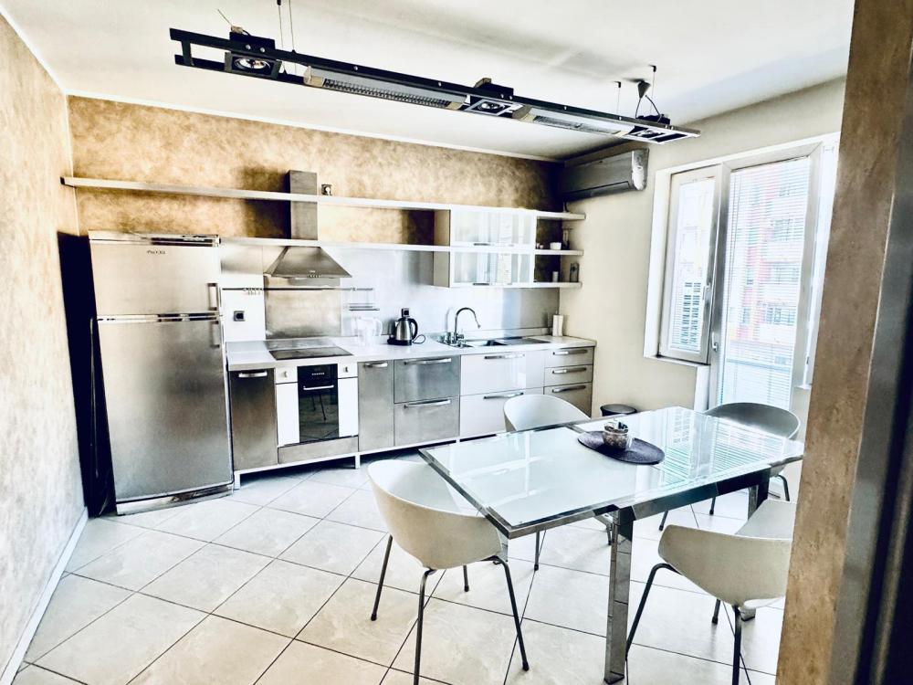 Slika 6 - Bulevar Despota Stefana, Dvosoban stan za izdavanje, 60m2, 650€