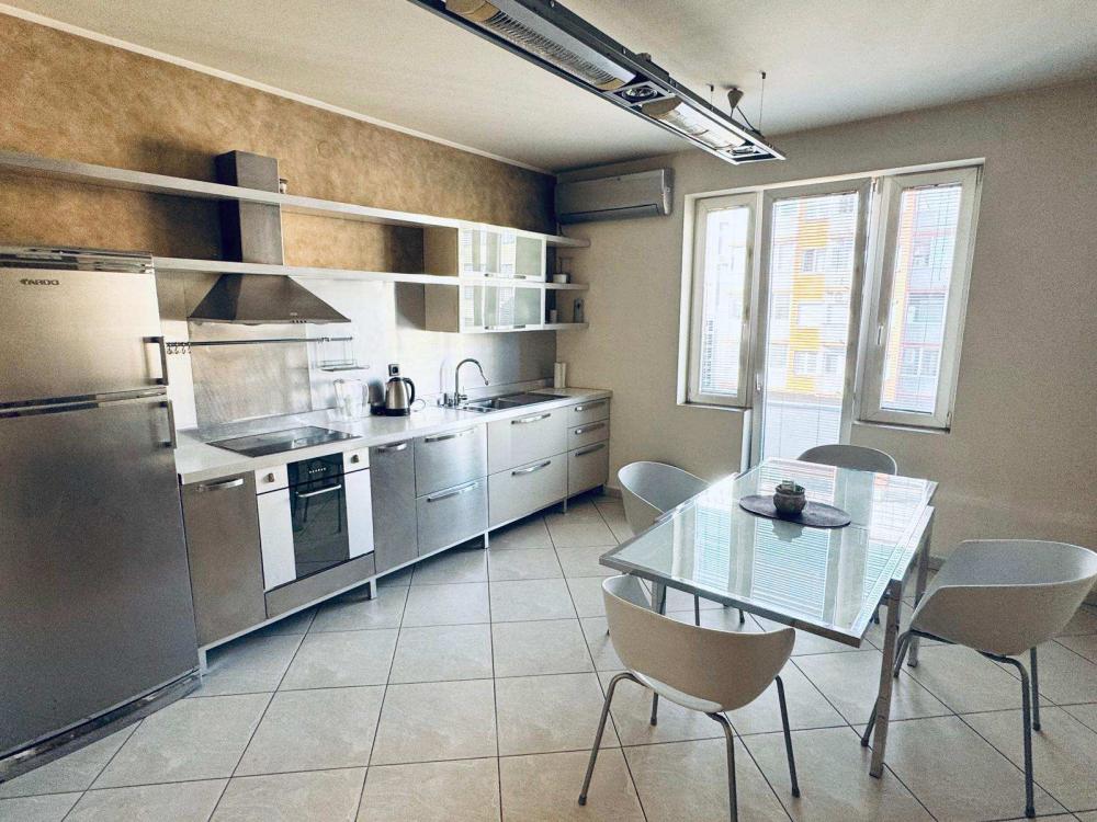 Slika 7 - Bulevar Despota Stefana, Dvosoban stan za izdavanje, 60m2, 650€