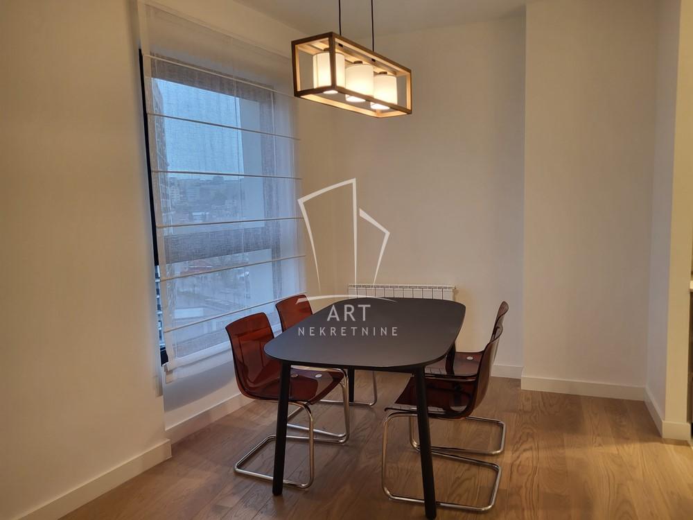 Slika 1 - Hercegovačka, Trosoban stan za izdavanje, 91m2, 1.800€