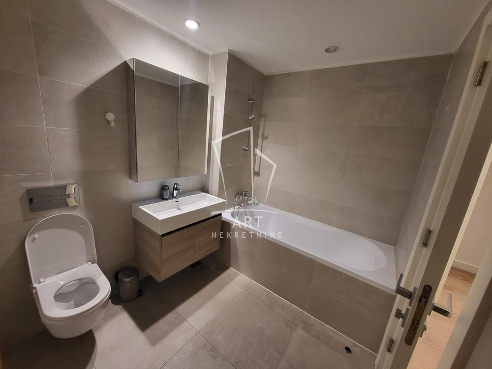 Slika 6 - Hercegovačka, Trosoban stan za izdavanje, 91m2, 1.800€