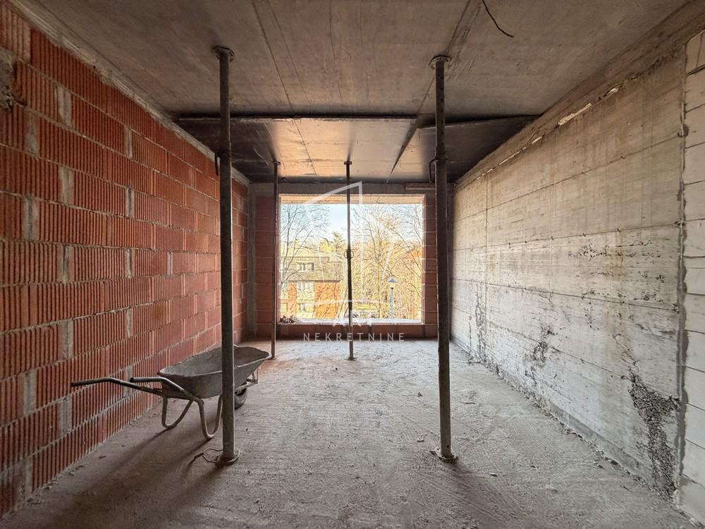 Slika 11 - Hoze Martia, Dvosoban stan na prodaju, 59m2, 175.000€