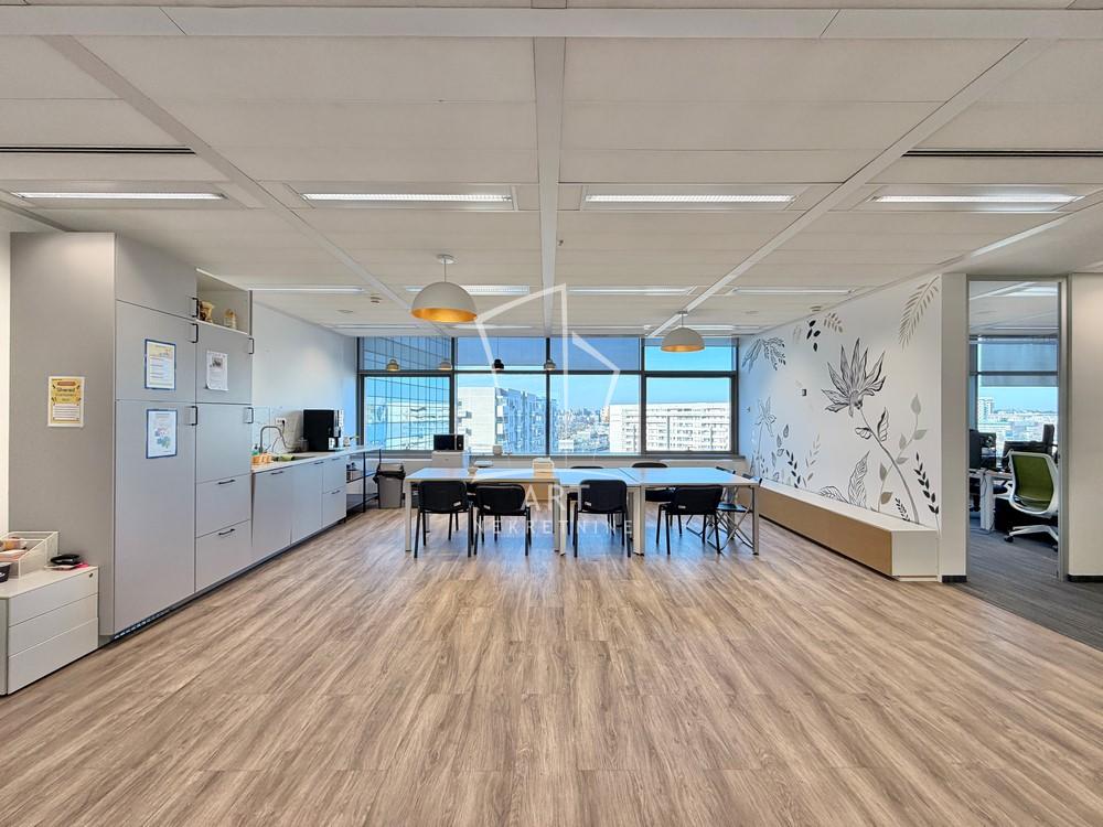 Slika 3 - Jurija Gagarina,  Lokal za izdavanje, 838m2, 15.270€