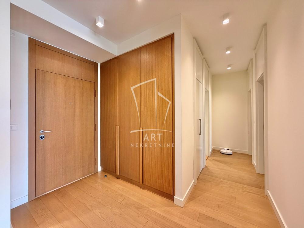 Slika 6 - Hercegovačka, Trosoban stan za izdavanje, 89m2, 1.800€