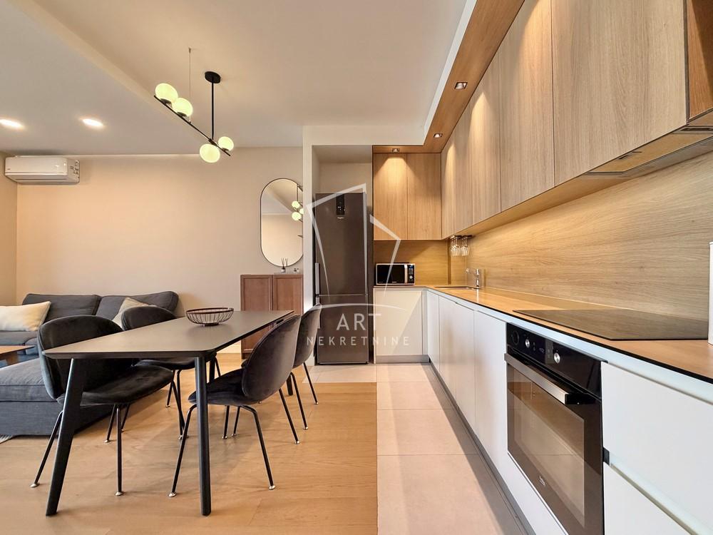 Slika 8 - Hercegovačka, Trosoban stan za izdavanje, 89m2, 1.800€