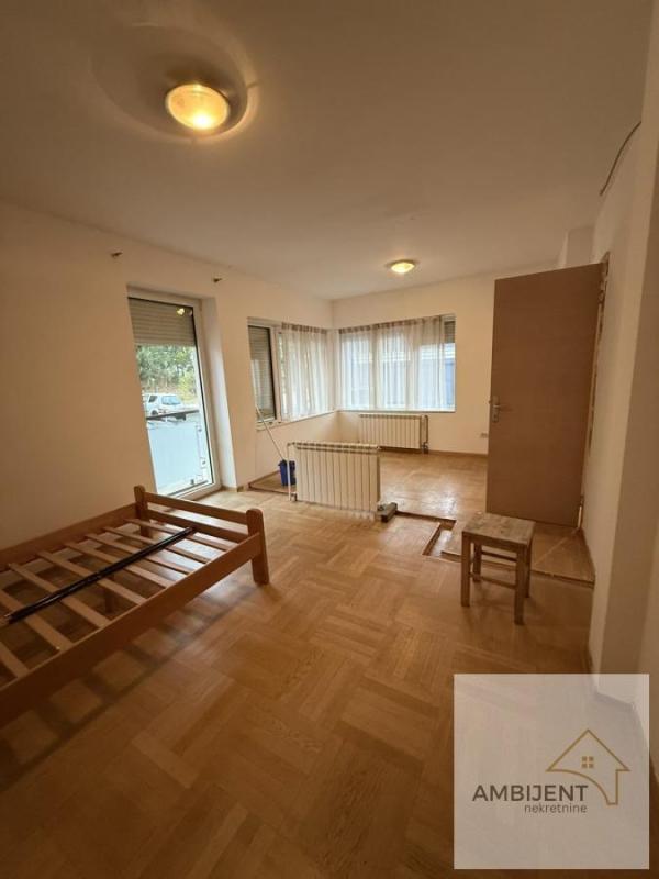 Slika 9 - Četvorosoban stan na prodaju, 93m2, 265.000€