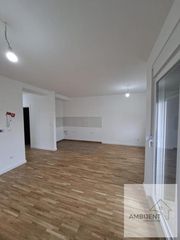 Glavna slika -Dvoiposoban stan na prodaju, 55m2, 101.750€