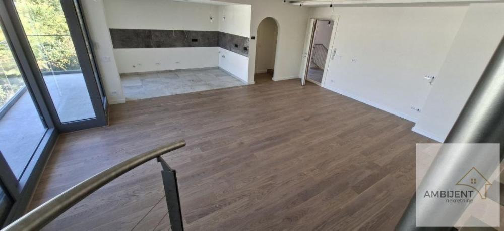 Slika 3 - Troiposoban stan na prodaju, 133m2, 504.400€