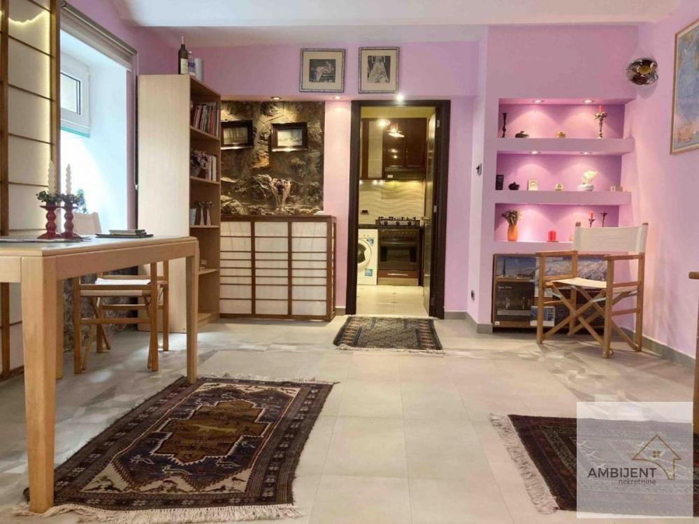 Glavna slika -Dvosoban stan na prodaju, 82m2, 185.000€