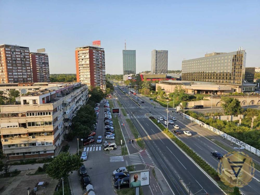 Slika 1 - Dvosoban stan za izdavanje, 62m2, 700€