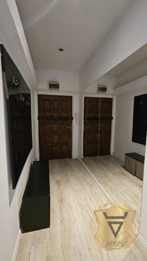 Slika 9 - Dvosoban stan za izdavanje, 70m2, 950€