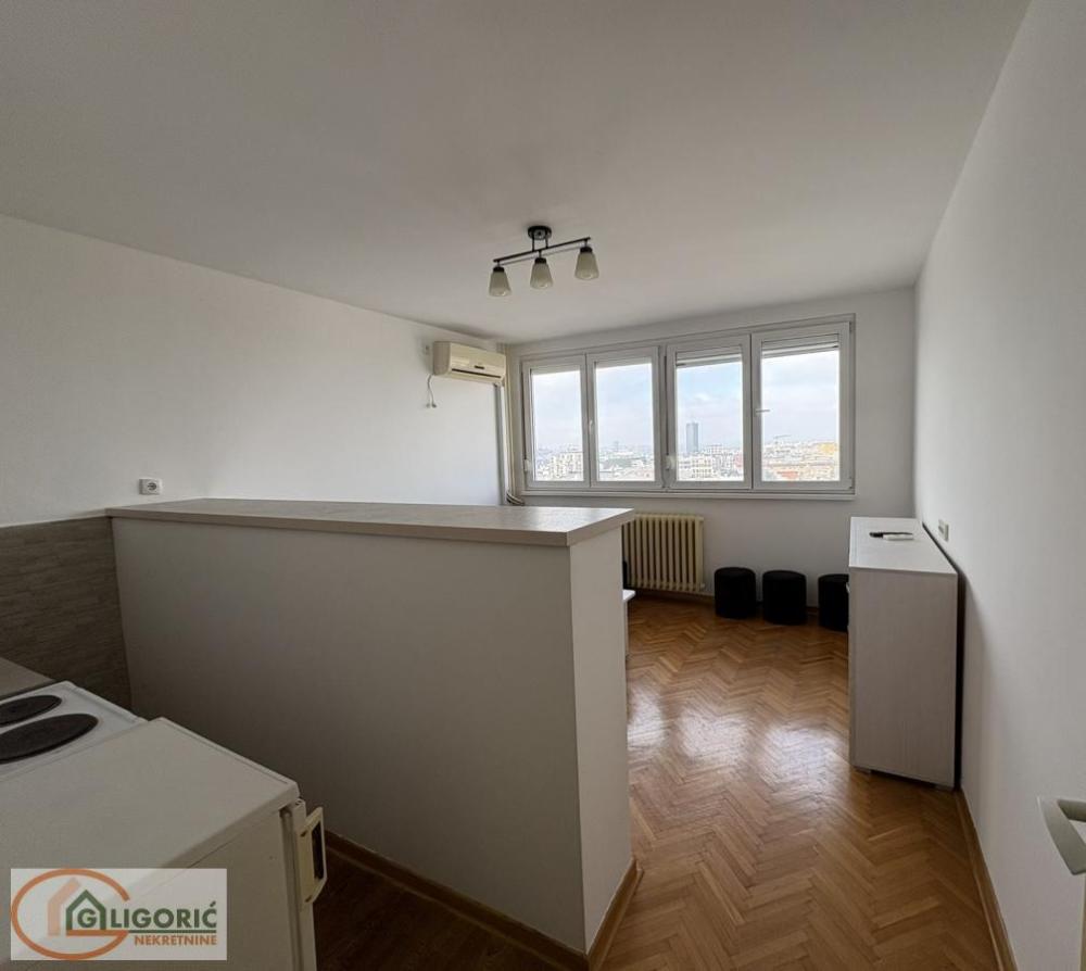 Slika 2 - Dvosoban stan za izdavanje, 45m2, 650€