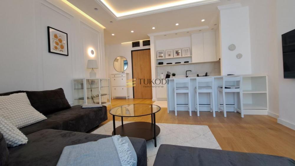 Glavna slika -Dvosoban stan za izdavanje, 63m2, 1.100€