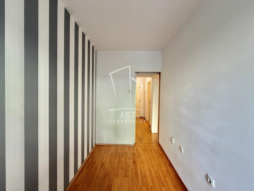 Slika 8 - Mileve Marić Ajnštajn, Jednoiposoban stan na prodaju, 53m2, 170.000€