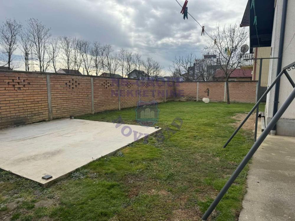 Slika 5 -  Kuća na prodaju, 350m2, 281.140€