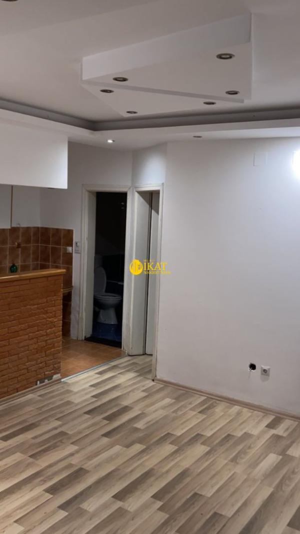 Slika 6 - Trosoban stan za izdavanje, 45m2, 450€