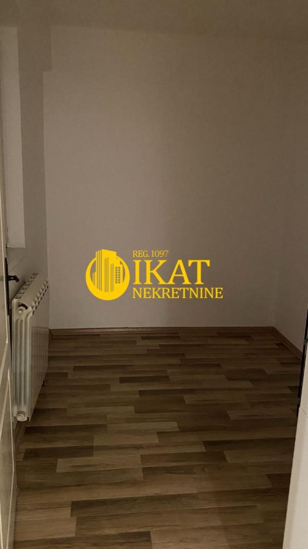 Slika 8 - Trosoban stan za izdavanje, 45m2, 450€