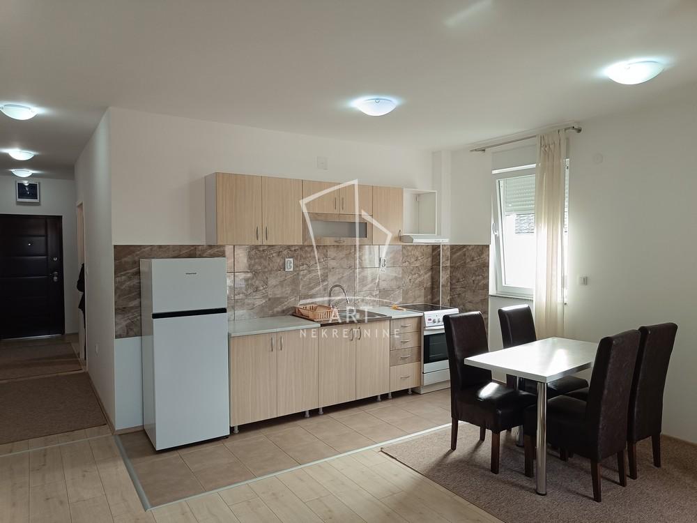 Slika 2 - Živka Petrovića, Dvosoban stan za izdavanje, 51m2, 500€