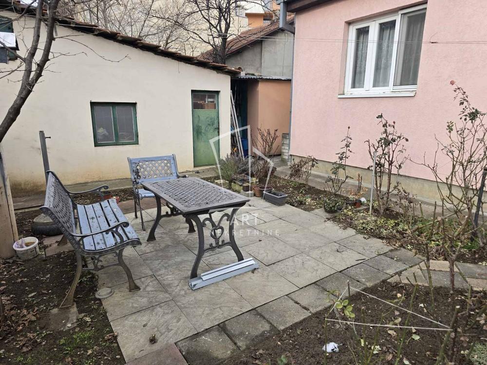 Slika 1 - Bana Ivaniša, Jednoiposoban stan za izdavanje, 35m2, 350€