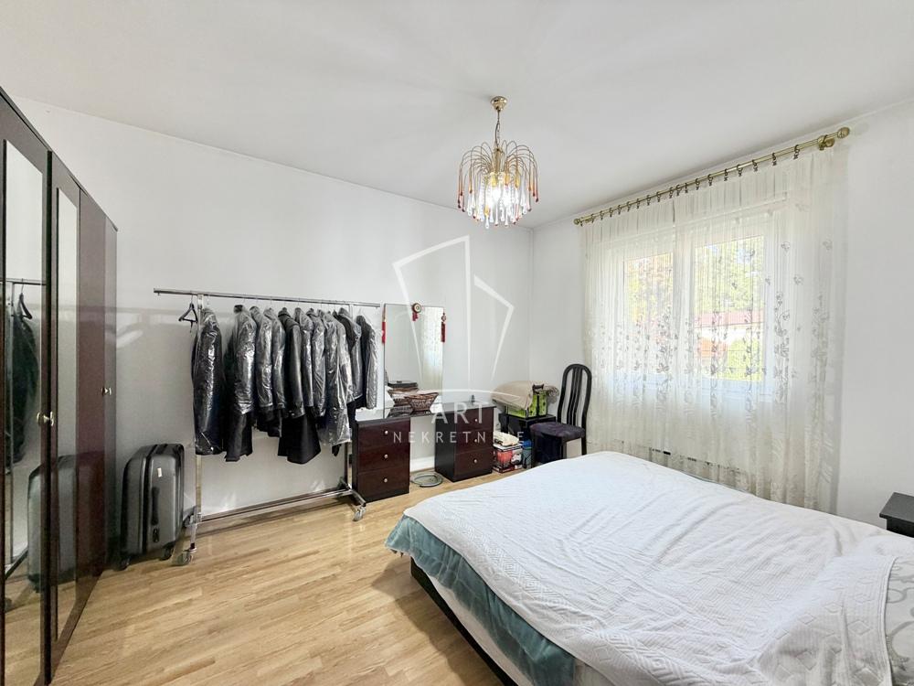 Slika 6 - Liksuri,  Kuća na prodaju, 540m2, 590.000€