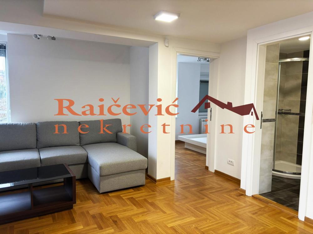 Slika 2 - Ante Bogicevica, Četvorosoban stan na prodaju, 84m2, 200.000€