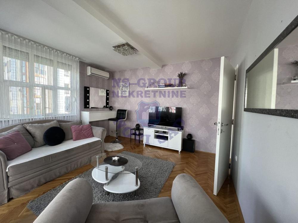 Glavna slika -Dvoiposoban stan na prodaju, 62m2, 185.400€