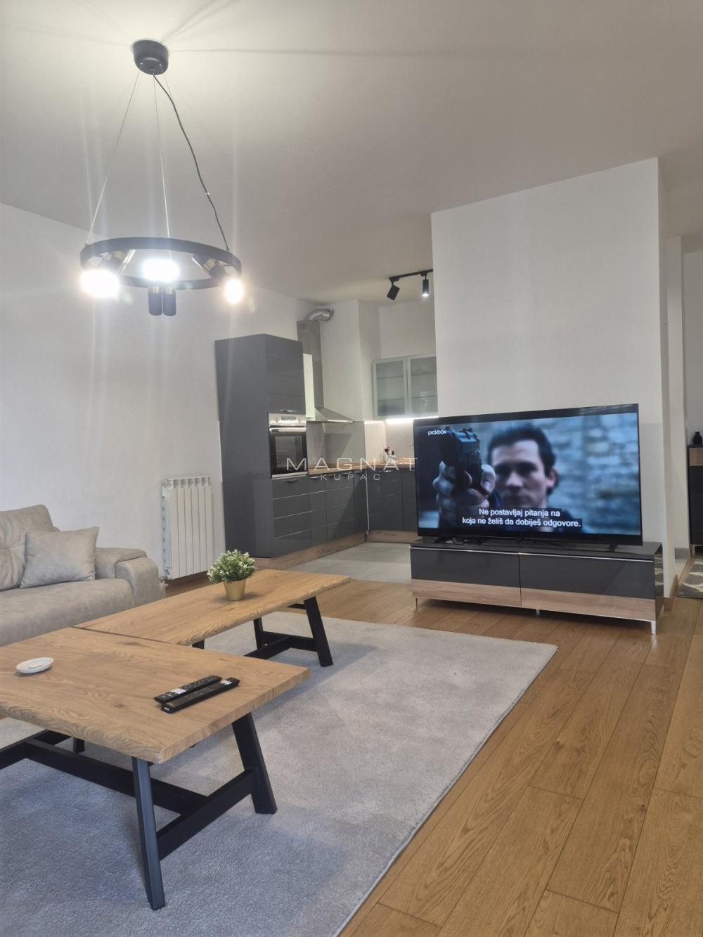 Slika 1 - Tadije Sondermajera, Trosoban stan za izdavanje, 108m2, 1.800€