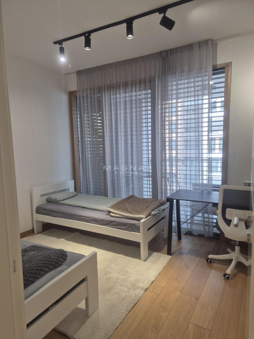 Slika 7 - Tadije Sondermajera, Trosoban stan za izdavanje, 108m2, 1.800€