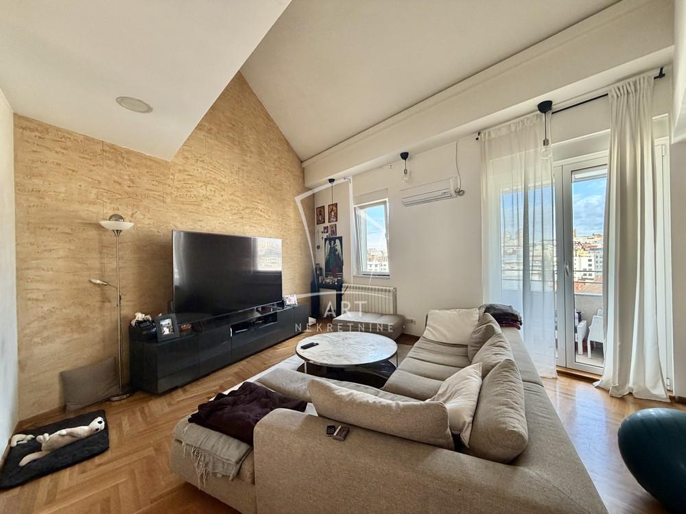 Slika 1 - Veljka Milićevića, Četvorosoban stan na prodaju, 65m2, 338.000€