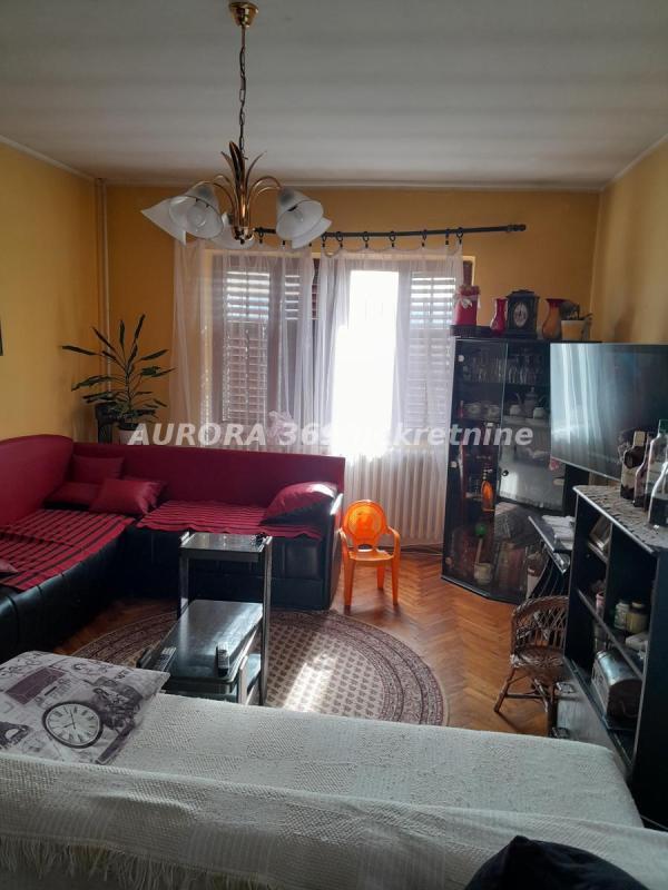 Slika 1 -  Kuća na prodaju, 394m2, 880.000€