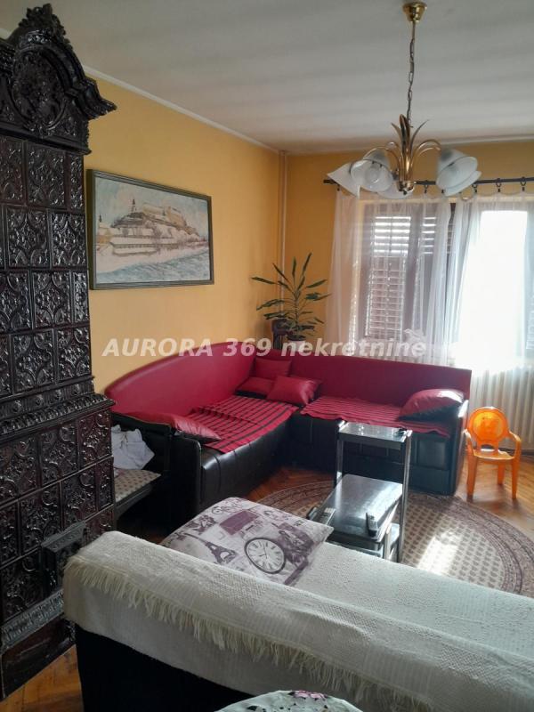 Slika 2 -  Kuća na prodaju, 394m2, 880.000€